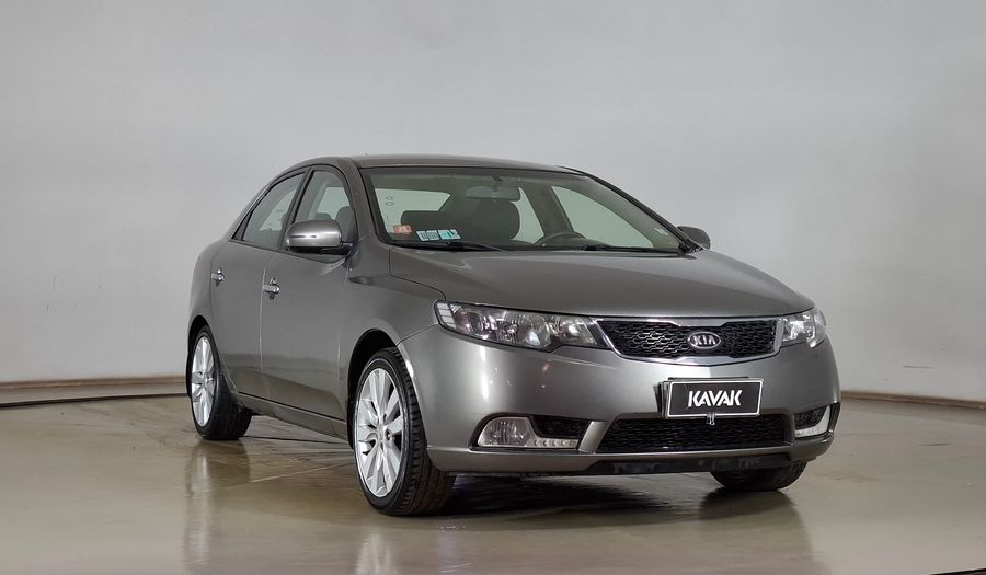 Kia Cerato 1.6 SX AC DAB Sedan 2013