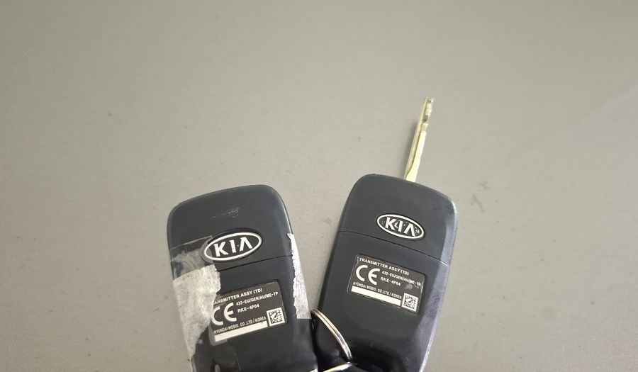 Kia Cerato 1.6 SX AC DAB Sedan 2013