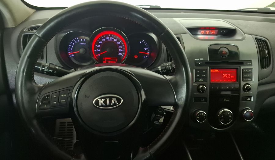 Kia Cerato 1.6 SX AC DAB Sedan 2013