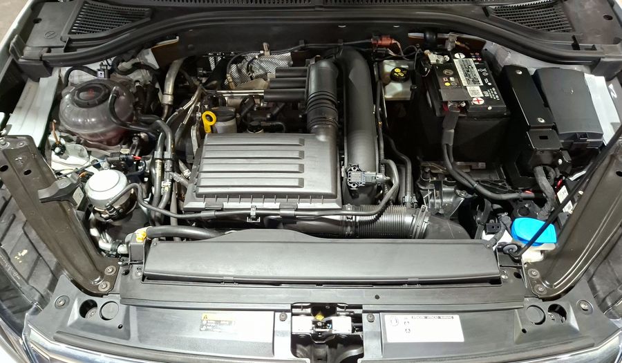 Volkswagen Jetta 1.4 R-LINE AUTO Sedan 2019