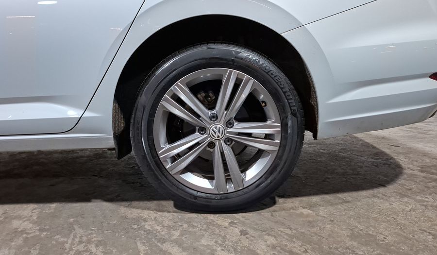 Volkswagen Jetta 1.4 R-LINE AUTO Sedan 2019