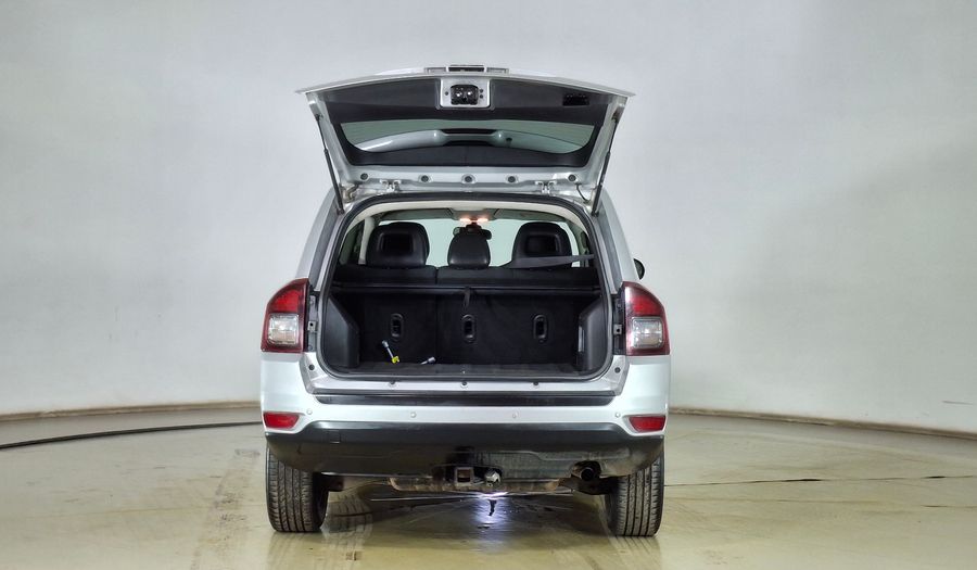 Jeep Compass 2.4 SPORT AUTO Suv 2014