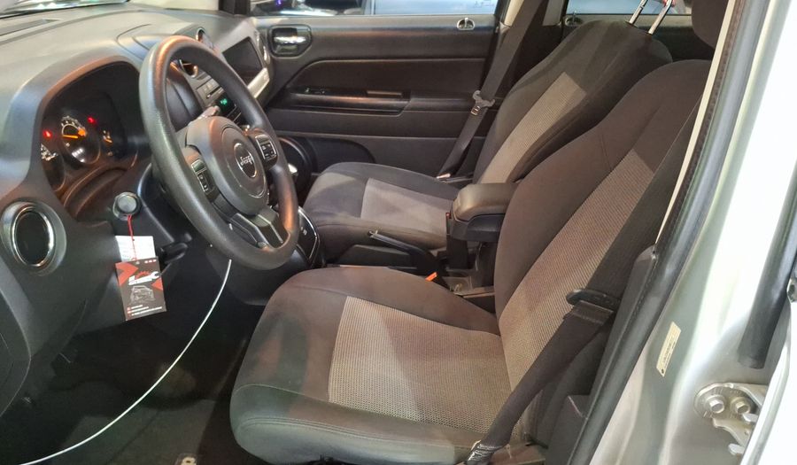 Jeep Compass 2.4 SPORT AUTO Suv 2014