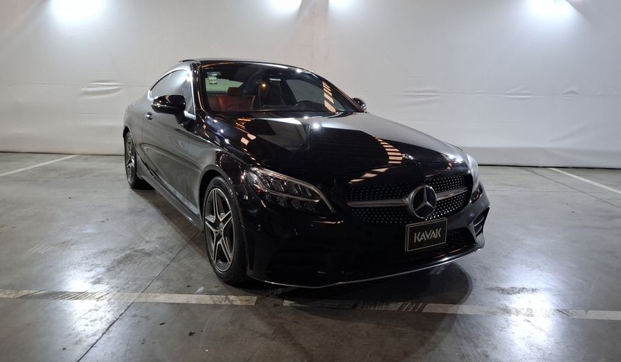Mercedes Benz Clase C 2.0 300 AUTO Coupe 2019