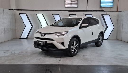 Toyota • RAV4