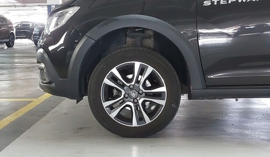 Renault Sandero 1.6 STEPWAY ICONIC CVT Hatchback 2023