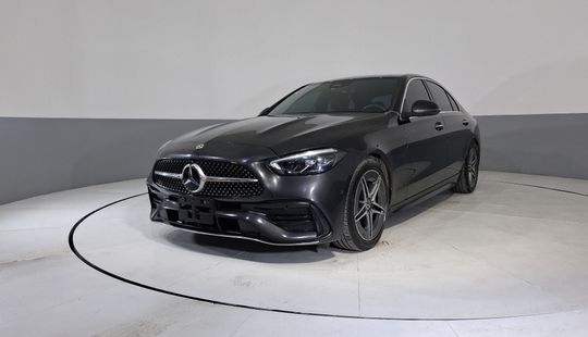 Mercedes Benz • Clase C