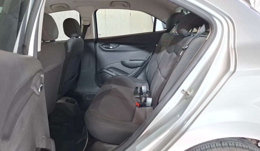 Chevrolet Onix 1.4 LTZ AT Hatchback 2015