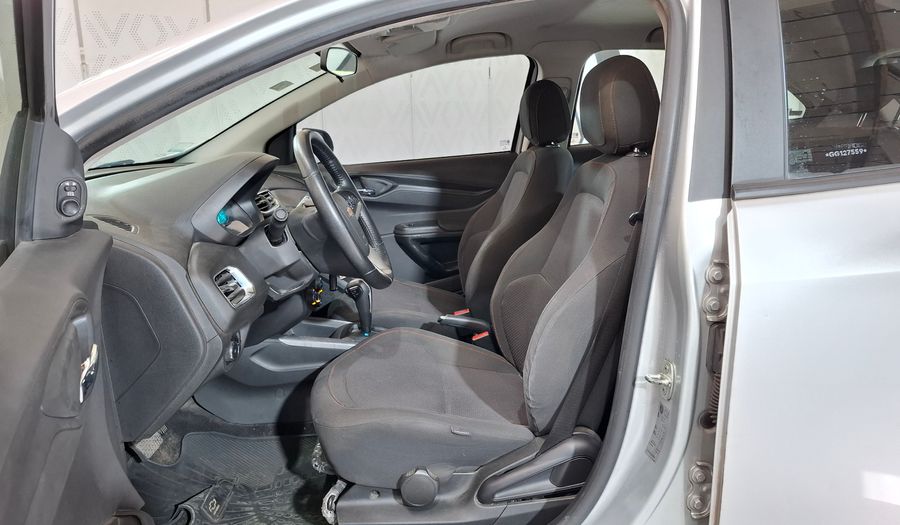 Chevrolet Onix 1.4 LTZ AT Hatchback 2015