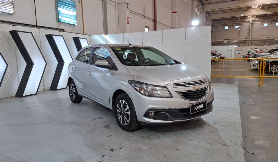 Chevrolet Onix 1.4 LTZ AT Hatchback 2015