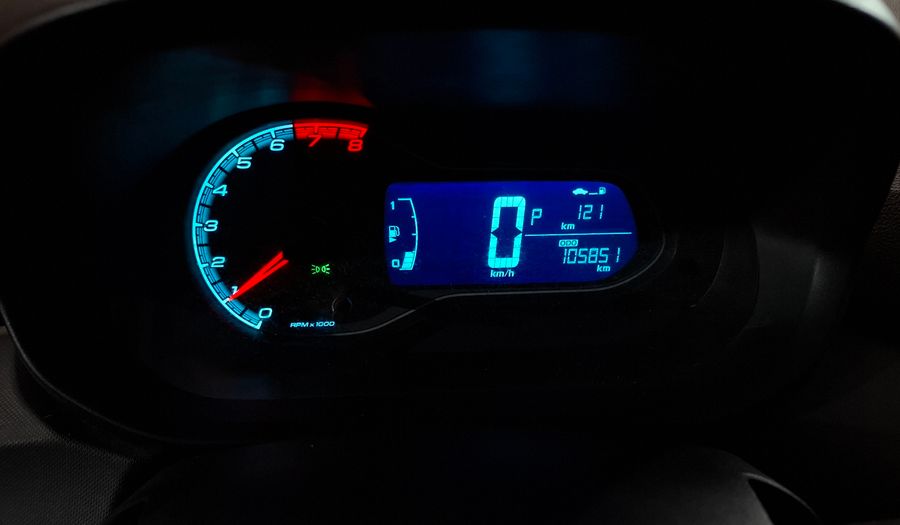Chevrolet Onix 1.4 LTZ AT Hatchback 2015