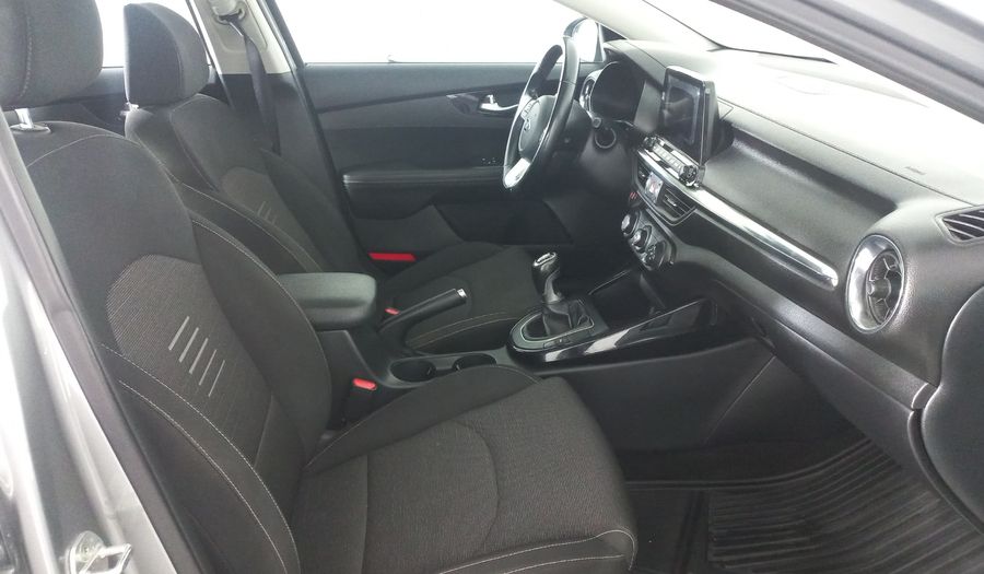 Kia Forte 2.0 EX Hatchback 2019