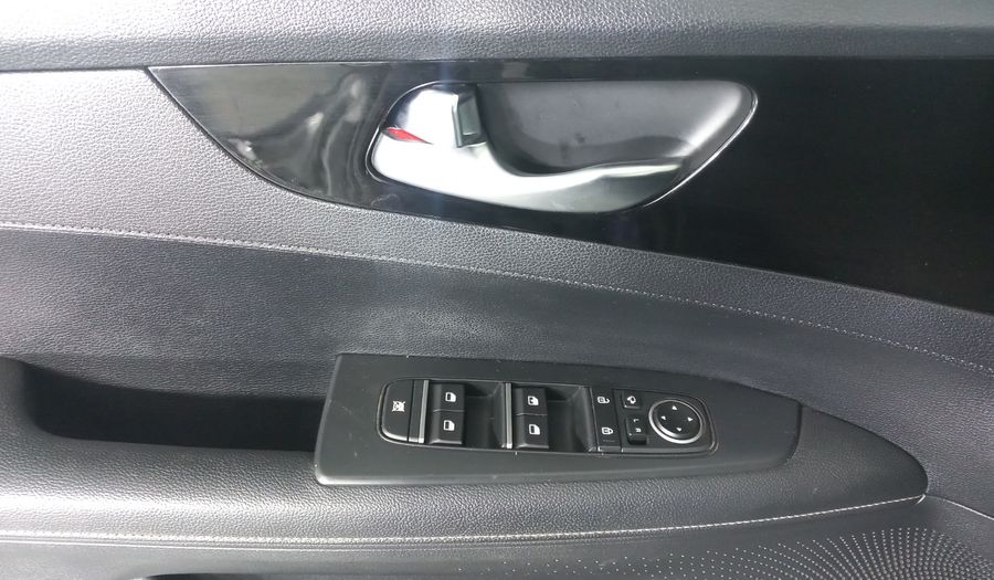 Kia Forte 2.0 EX Hatchback 2019