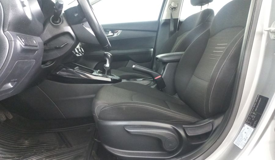 Kia Forte 2.0 EX Hatchback 2019