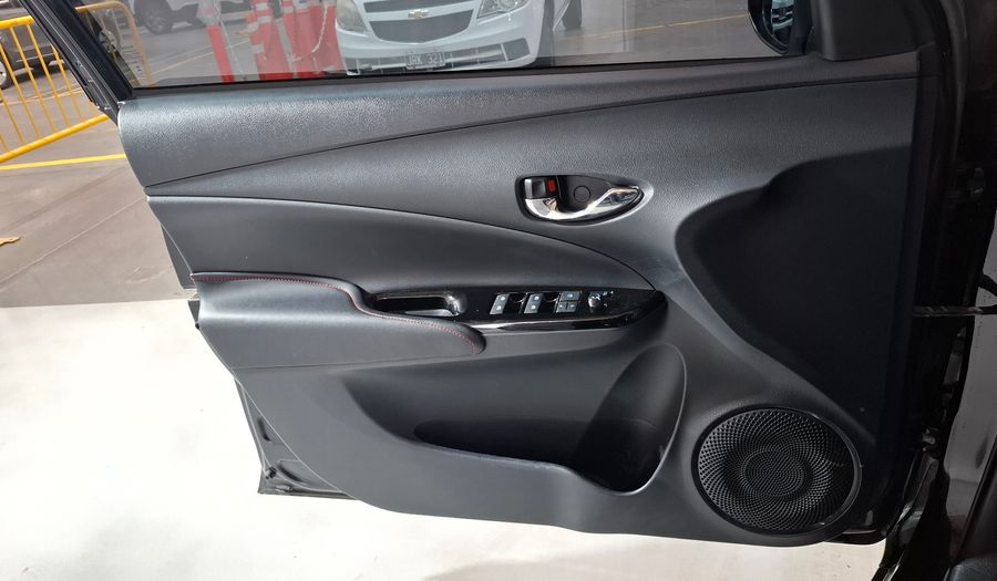 Toyota Yaris 1.5 S CVT Hatchback 2024