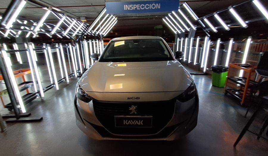 Peugeot 208 1.2L LIKE Hatchback 2021