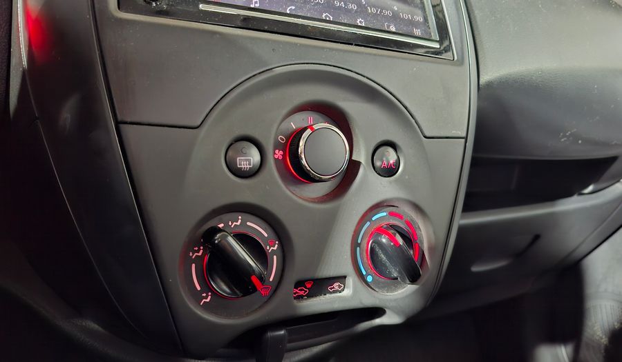 Nissan Versa 1.6 SENSE CVT Sedan 2020