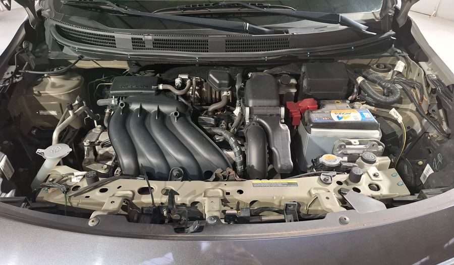 Nissan Versa 1.6 SENSE CVT Sedan 2020