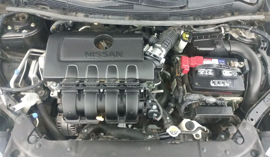 Nissan Sentra 1.8 ADVANCE AUTO Sedan 2019
