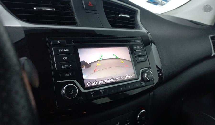 Nissan Sentra 1.8 ADVANCE AUTO Sedan 2019
