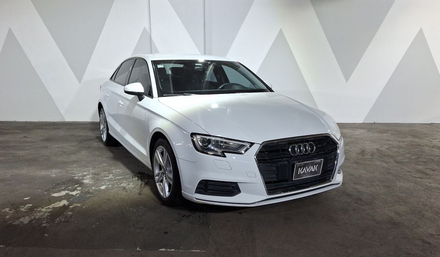 Audi A3 2.0 DYNAMIC S TRONIC Hatchback 2017