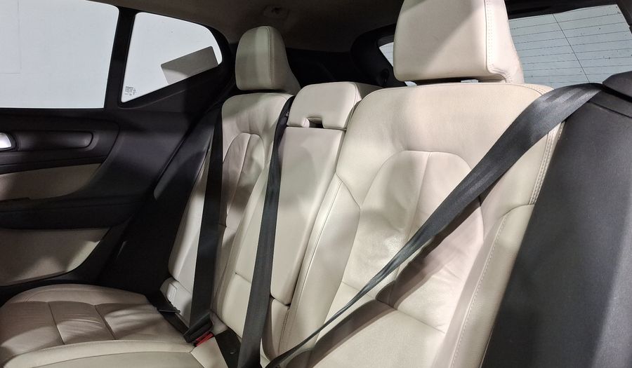 Volvo Xc40 2.0 B4 MHEV ULTIMATE AUTO Suv 2023