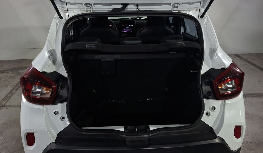 Renault Kwid 1.0 ICONIC Hatchback 2024