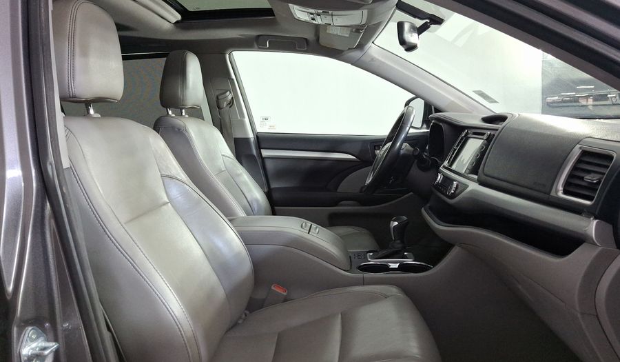 Toyota Highlander 3.5 XLE Suv 2017
