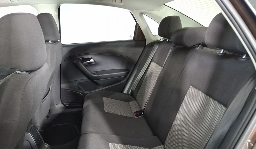 Volkswagen Vento 1.6 COMFORTLINE TIPTRONIC Sedan 2018