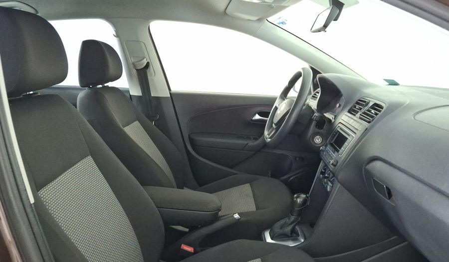 Volkswagen Vento 1.6 COMFORTLINE TIPTRONIC Sedan 2018
