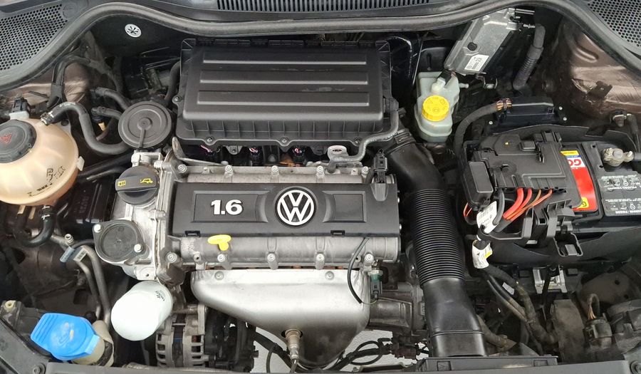 Volkswagen Vento 1.6 COMFORTLINE TIPTRONIC Sedan 2018