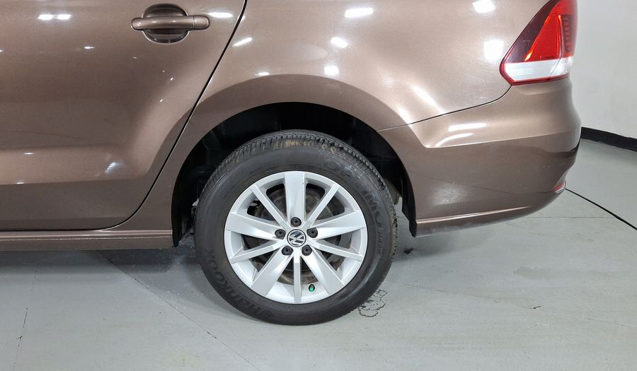 Volkswagen Vento 1.6 COMFORTLINE TIPTRONIC Sedan 2018