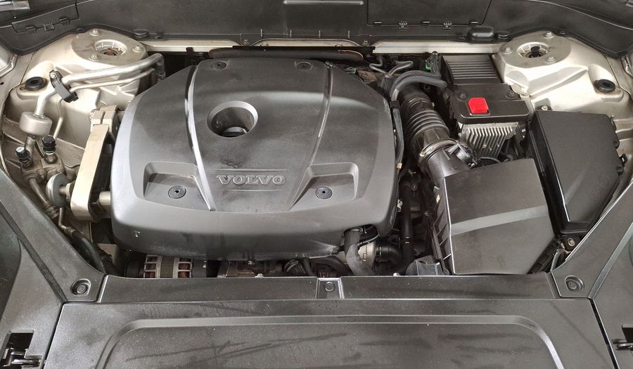 Volvo Xc90 2.0 T6 R-DESIGN AUTO 4WD Suv 2020