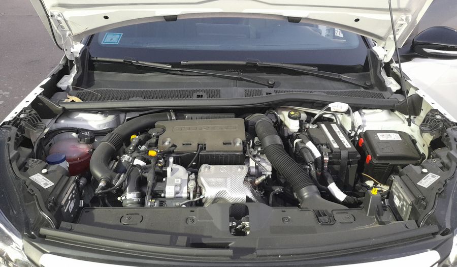 Peugeot 2008 1.0 T200 GT AUTO Suv 2025