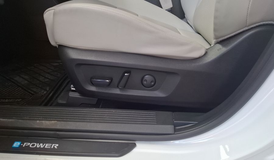 Nissan X-trail 1.5 HEV E-POWER PLATINUM Suv 2024