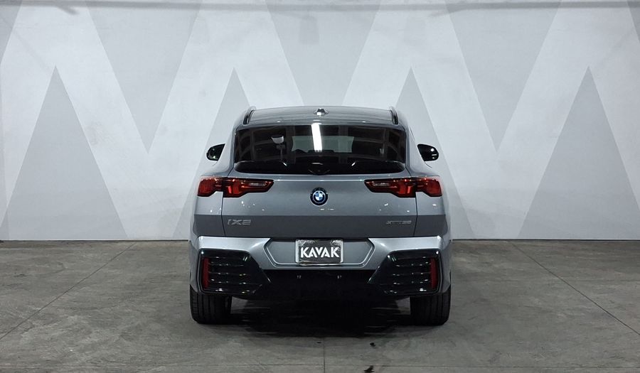 Bmw Ix2 BEV 67KWH XDRIVE30I AUTO Suv 2025