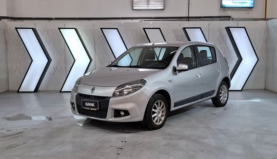Renault • Sandero