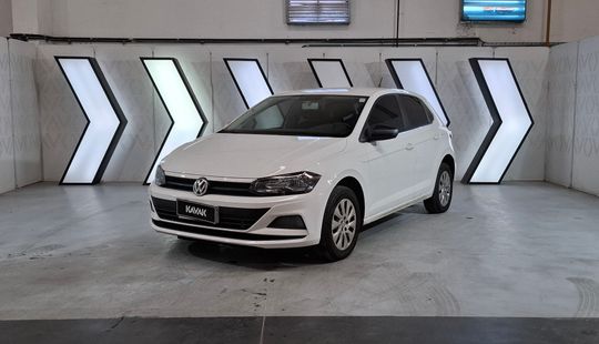 Volkswagen • Polo