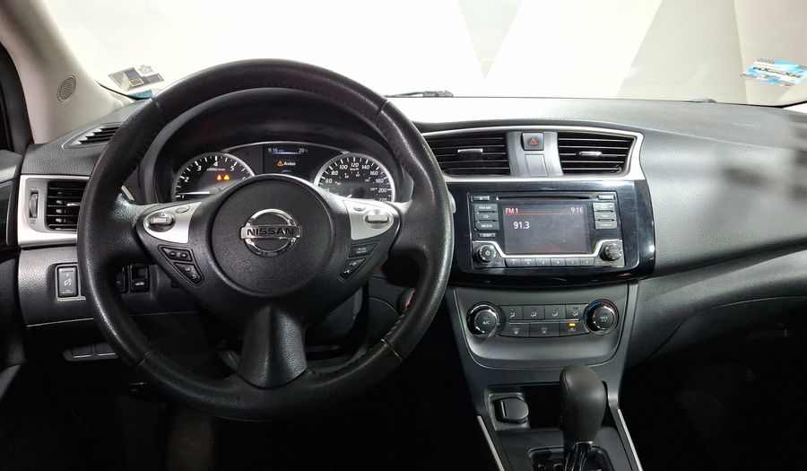 Nissan Sentra 1.8 ADVANCE CVT Sedan 2017