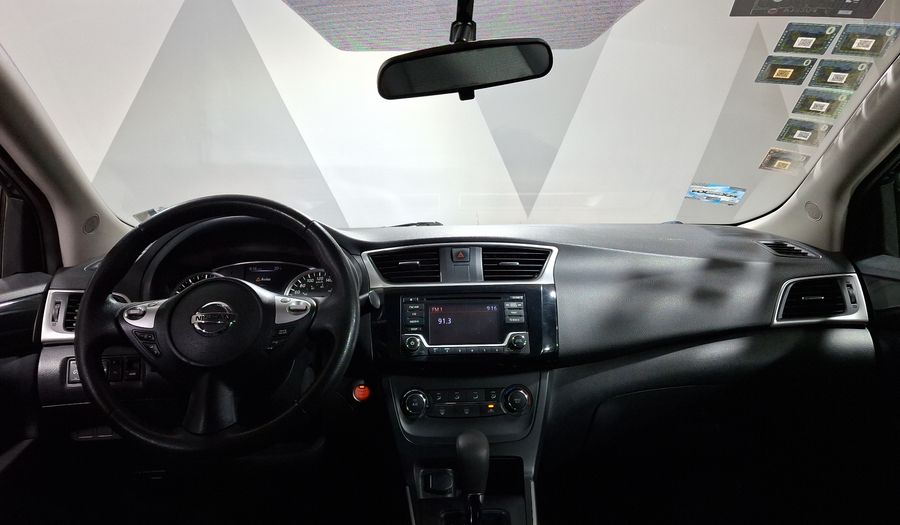 Nissan Sentra 1.8 ADVANCE CVT Sedan 2017
