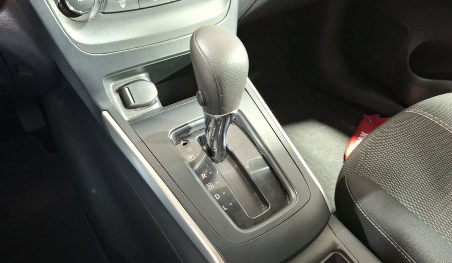 Nissan Sentra 1.8 ADVANCE CVT Sedan 2017