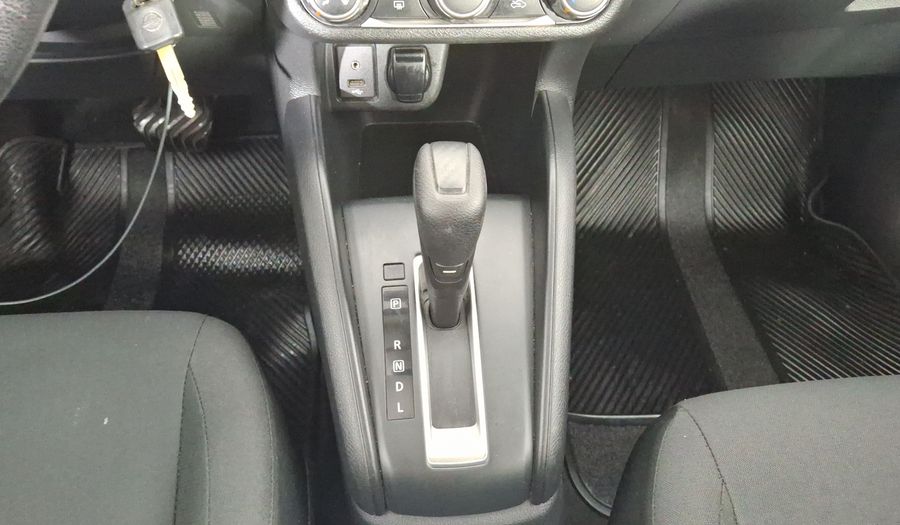 Nissan Versa 1.6 SENSE CVT Sedan 2021