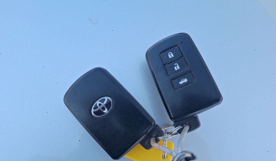 Toyota Camry 2.5 LEI AUTO Sedan 2014