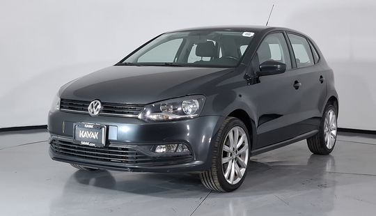 Volkswagen • Polo