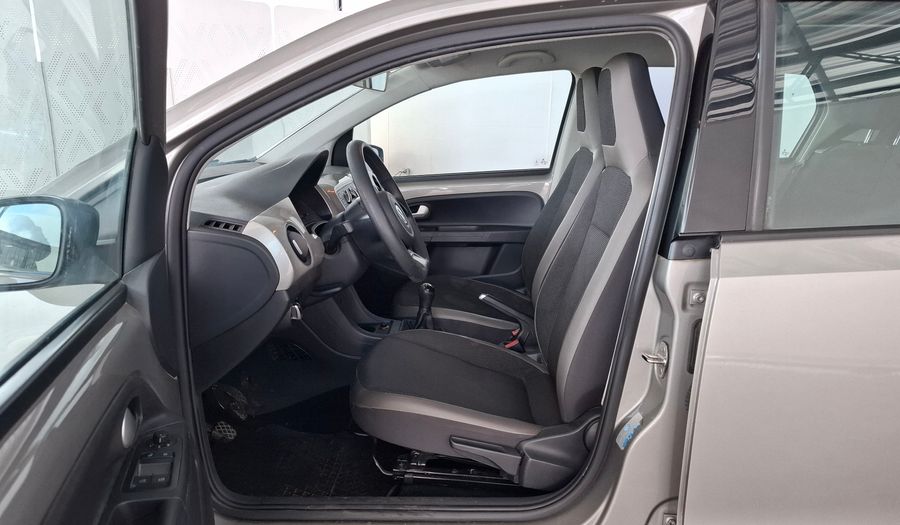 Volkswagen Up 1.0 HIGH UP Hatchback 2016