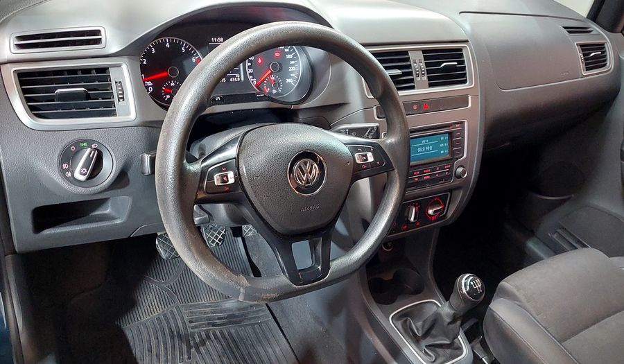Volkswagen Suran 1.6 TRENDLINE Wagon 2015