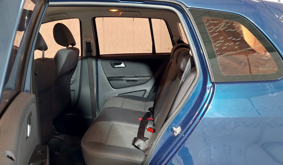 Volkswagen Suran 1.6 TRENDLINE Wagon 2015