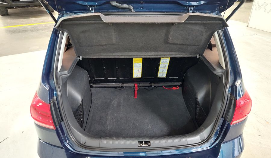 Volkswagen Suran 1.6 TRENDLINE Wagon 2015