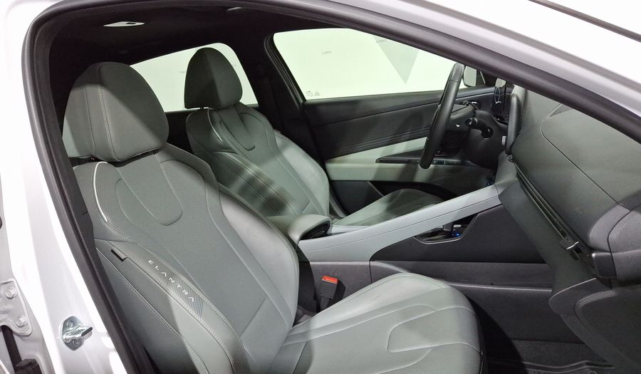 Hyundai Elantra 2.0 LIMITED TECH IVT Sedan 2024