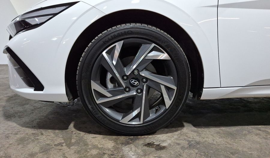 Hyundai Elantra 2.0 LIMITED TECH IVT Sedan 2024